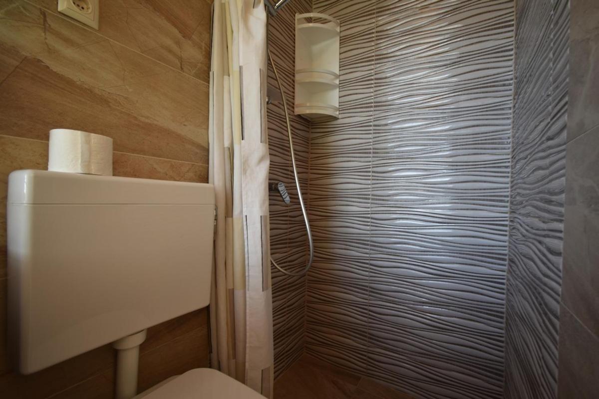 Denjak Apartments Kornic Ngoại thất bức ảnh