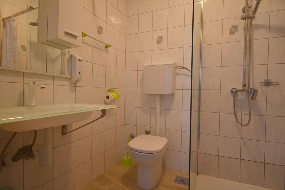 Denjak Apartments Kornic Ngoại thất bức ảnh