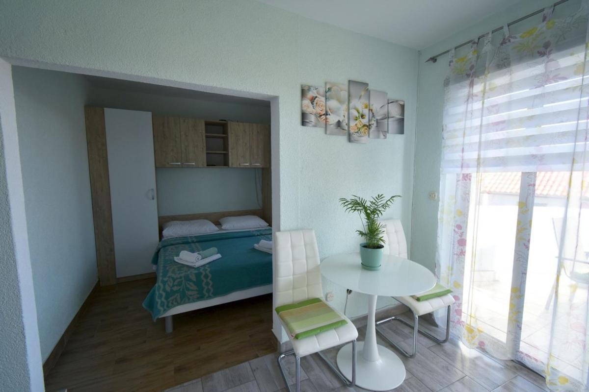 Denjak Apartments Kornic Ngoại thất bức ảnh