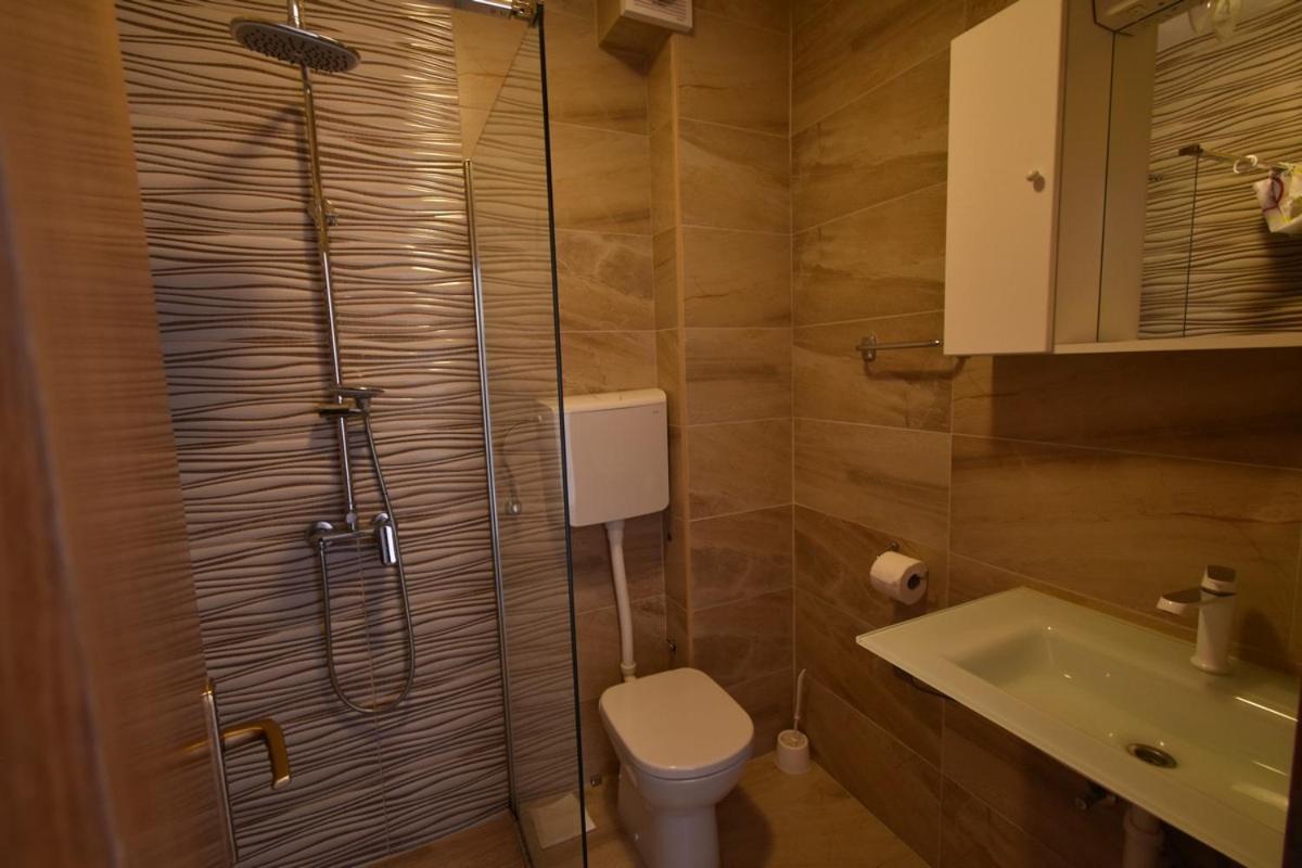 Denjak Apartments Kornic Ngoại thất bức ảnh